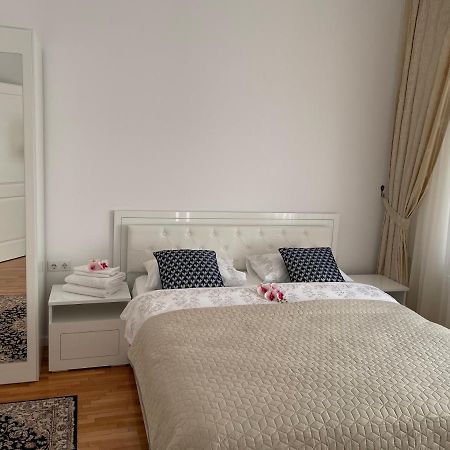 Orhideea Apartment Oradea Exterior foto